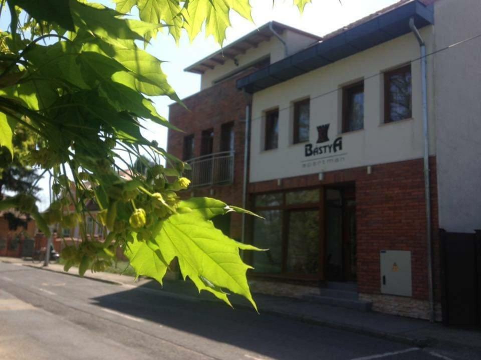 Bastya Apartmanhaz Sárvár Eksteriør bilde